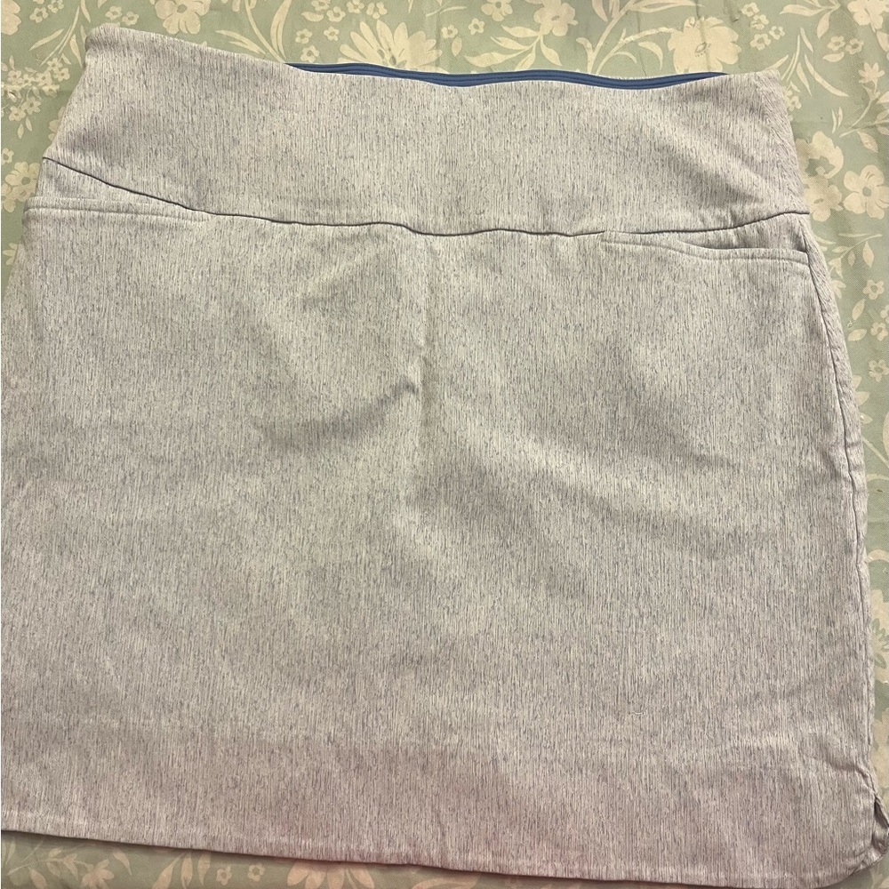 S.C.&CO. WOMEN’S PULL ON DENIM SKORT . SIZE XL